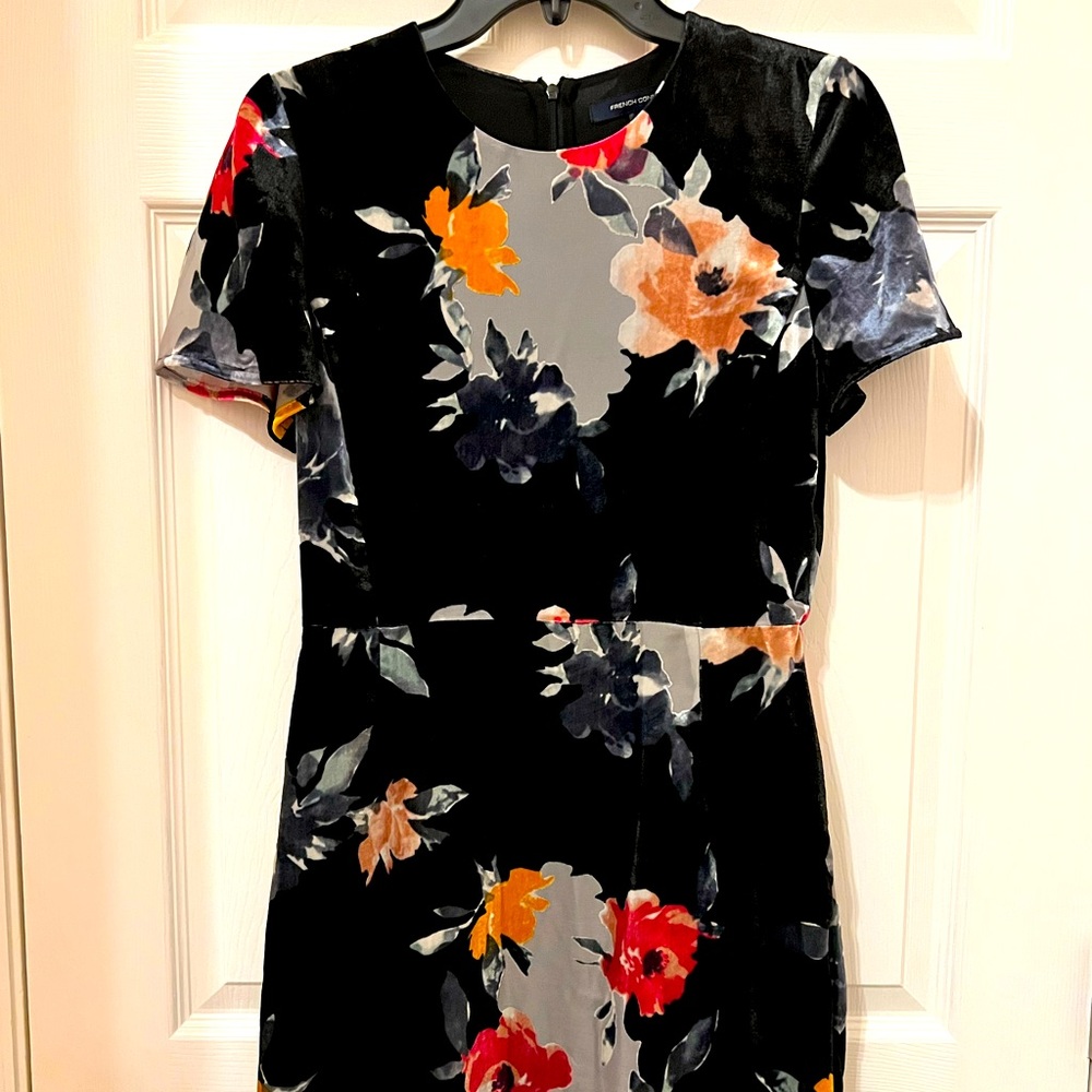 FRENCH CONNECTION Velvet cocktail dress
